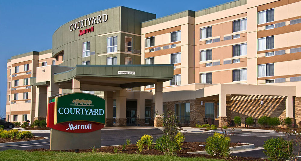 Courtyard By Marriott St. Louis St. Peters Hotel Saint Peters Bagian luar foto